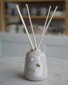 The Benefits of Using Ceramic Reed Diffusers in Your Home