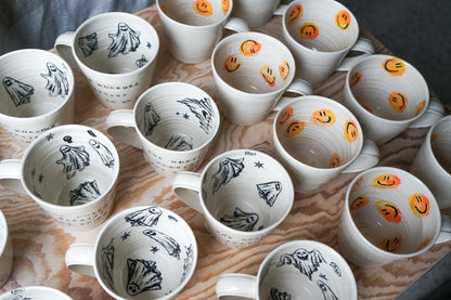 The Horrors Persist Mugs- Free UK postage