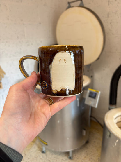 Mostly Brown Ghosts 👻🤎