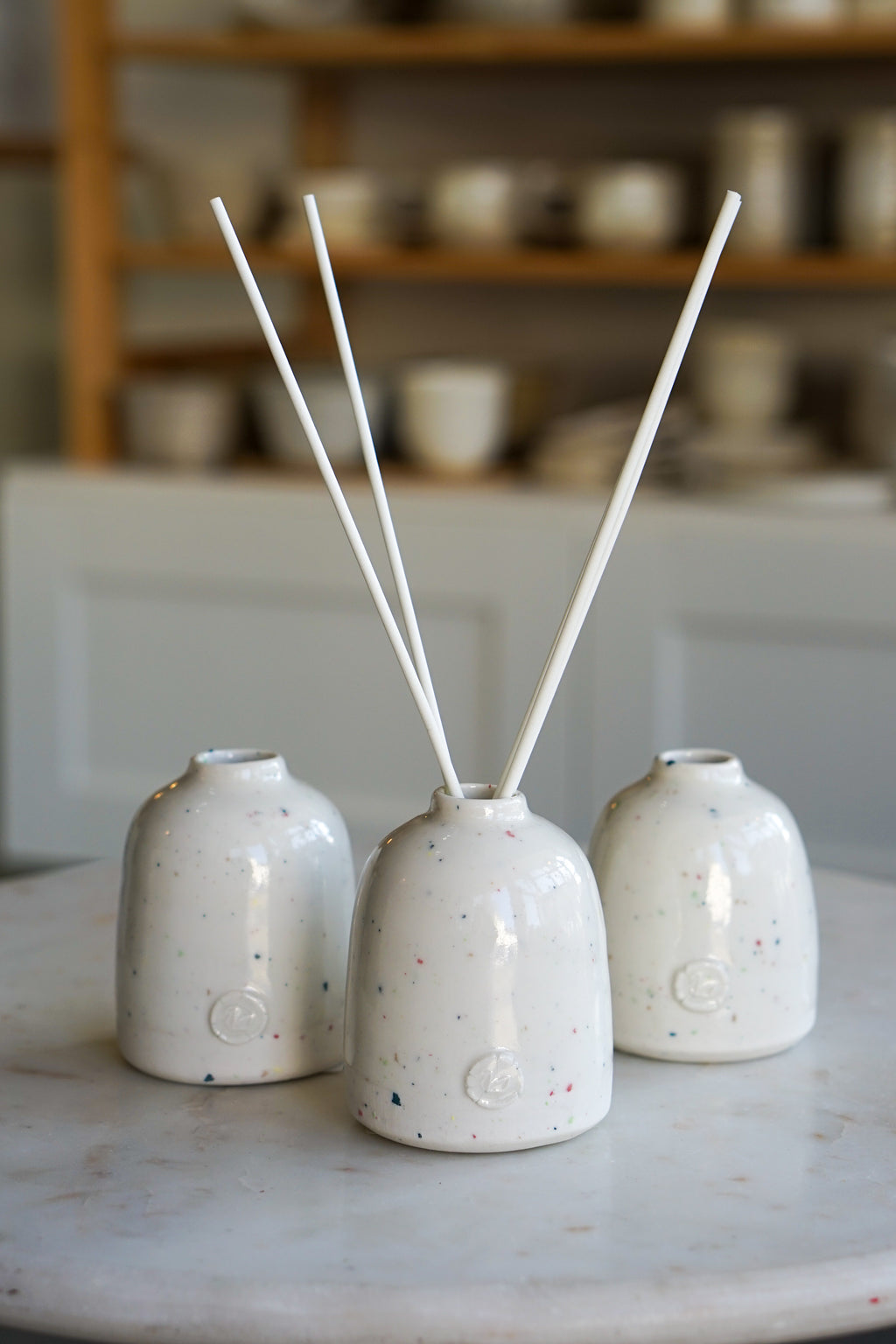 Handmade Porcelain Diffuser – Speckled with Colour